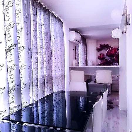 Luxury Penthouse Imperial With Seaview In Panoramaroofcomplex * Balchik
